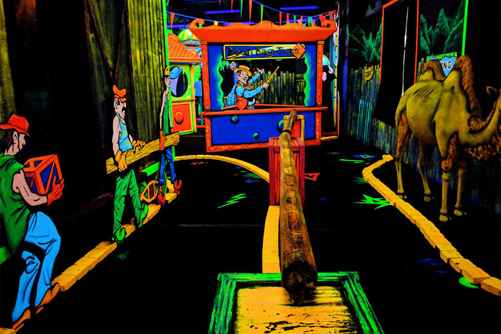 Circus Golf (Slider Image 6) | Gatlinburg Attractions